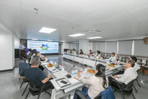廣州市物協(xié)、廣東省物協(xié)與綠城服務(wù)咨詢集團(tuán)及中物品質(zhì)聯(lián)盟在穗召開交流座談會(huì)，探討信息咨詢服務(wù)合作